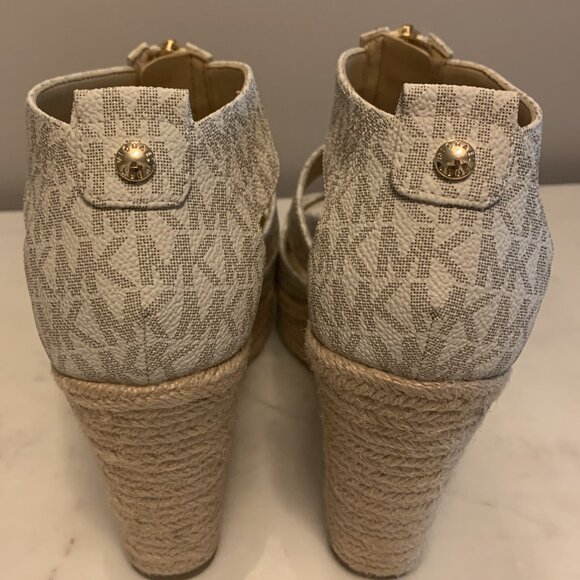 NEW Michael Kors Zipper Front Wedges - Picture 2 of 5